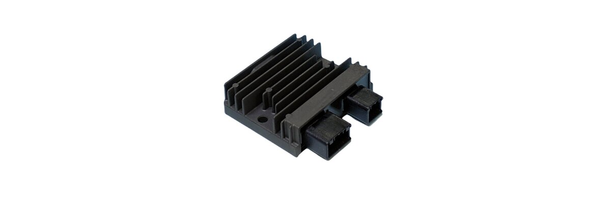 Der Regler/Gleichrichter sorgt dafür, dass die...