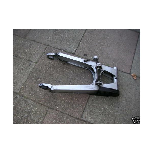 Kawasaki ZX 750 swingarm