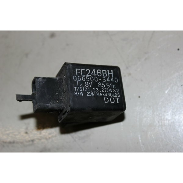 Kawasaki ZZR 1100 relay turn signal relay crate2