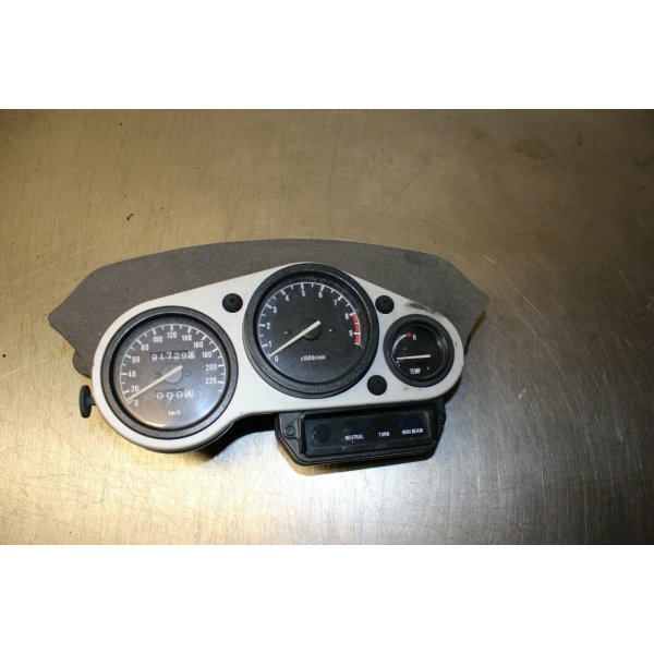 Yamaha TDM 850 3VD speedometer instruments C3/4