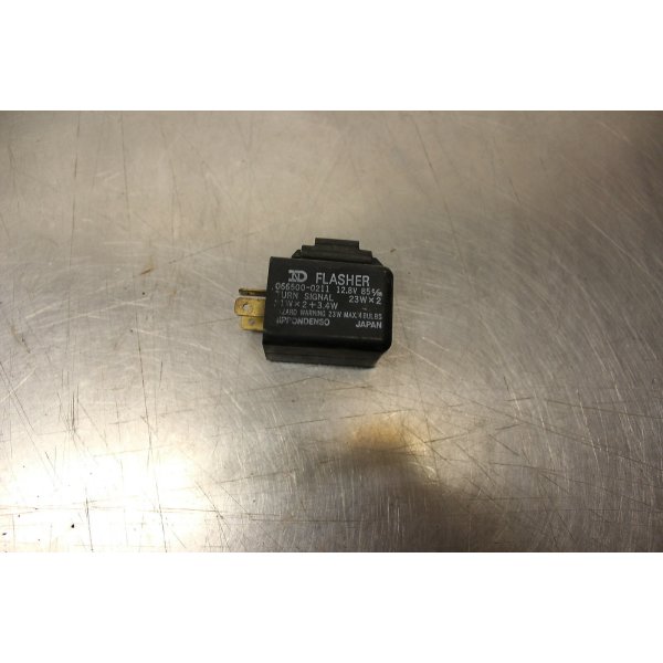 Suzuki GSX 400 S flasher relay flasher relay