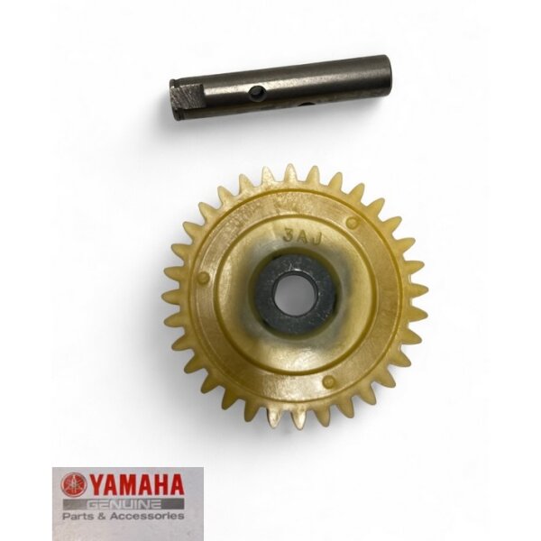 Zahnrad + Welle für Ölpumpe OE Yamaha XT 500 , SRX 600 , TT 600 , XT 600