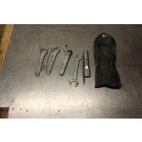 Suzuki GSF 600 Bandit tool board tool A2/2-K2