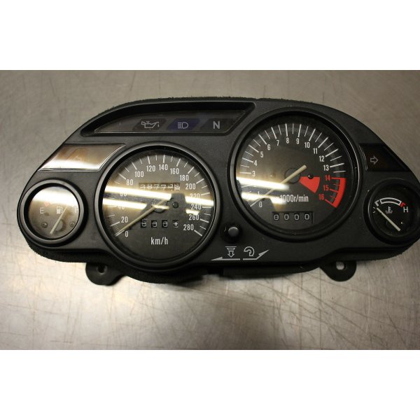 Kawasaki ZZR 600 ( ZX 600 E ) speedometer box1