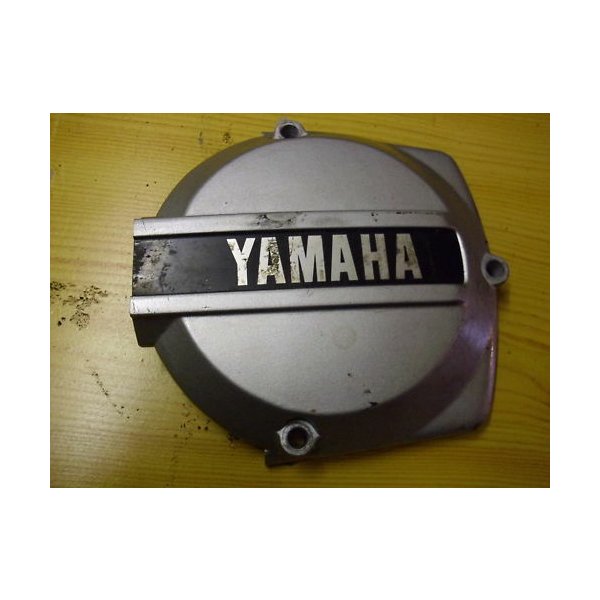 Yamaha RS 100 oil pump cover box1