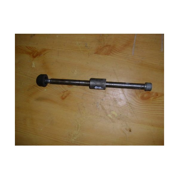 Yamaha RS 100 rear quick release axle